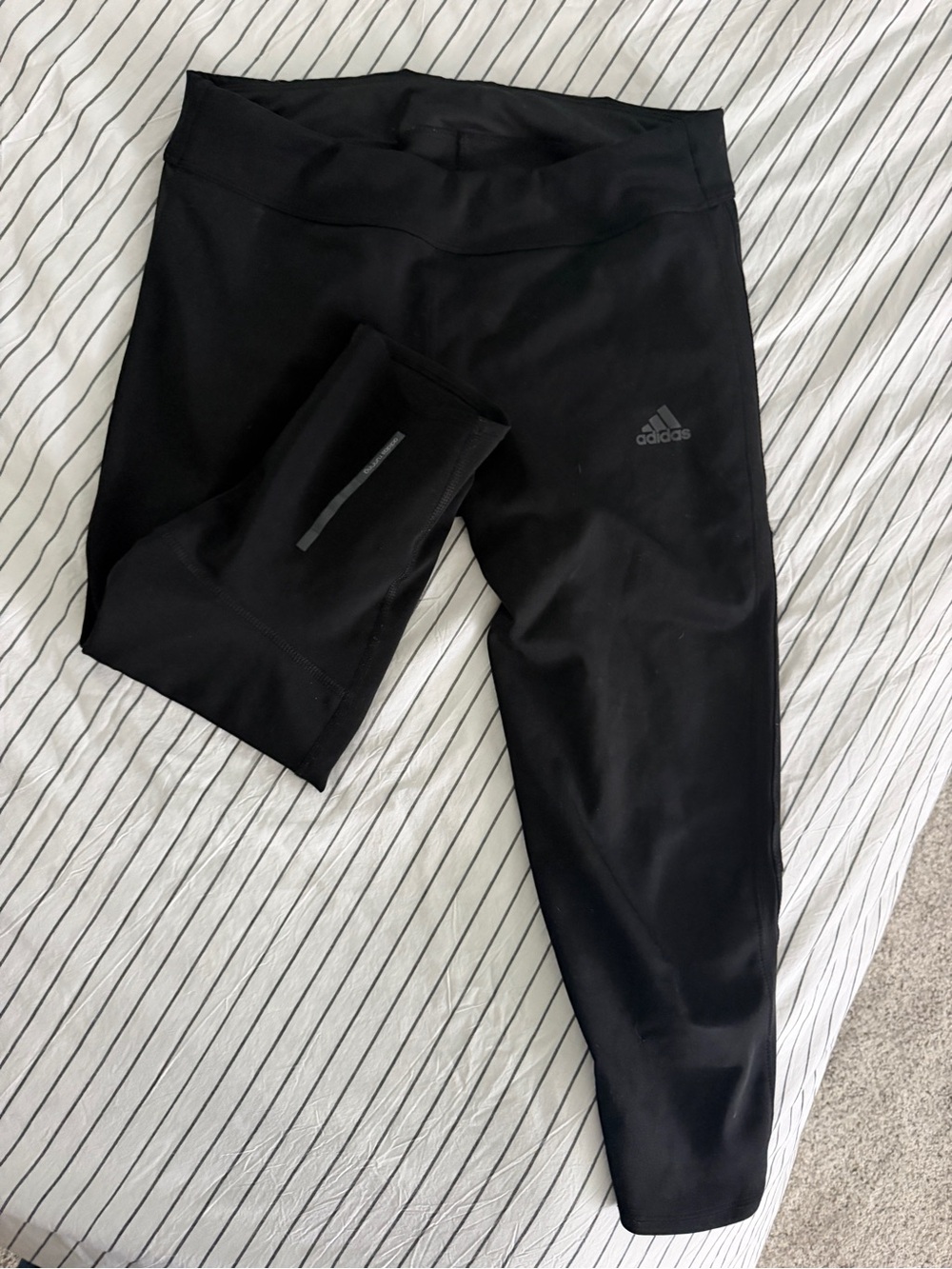 Adidas women’s Black Athletic Leggings - Picture 2 of 4